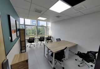 东莞彩色亚克力化妆品收纳盒