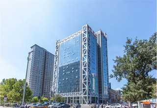 慈溪立式注塑机机械手