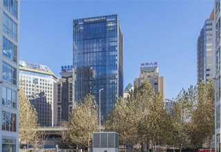 天津仓库应用的穿梭机器人提升机要多少钱